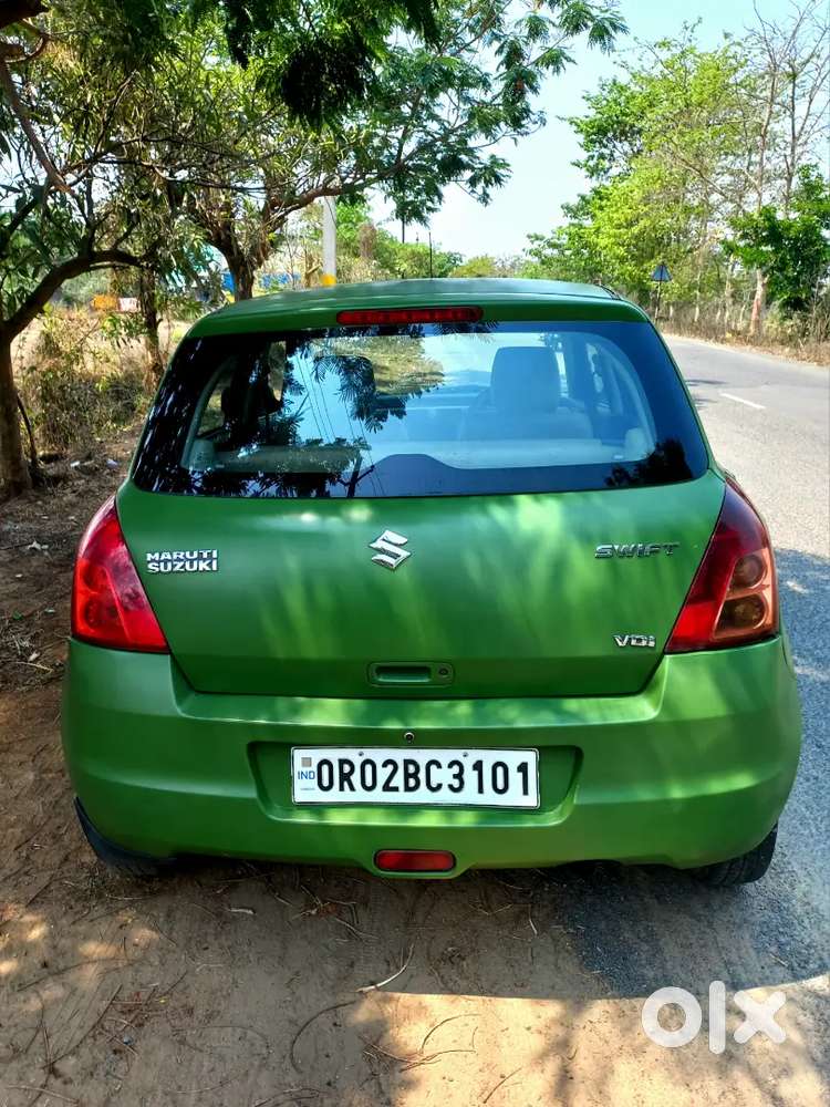 Maruti Suzuki Swift 2010