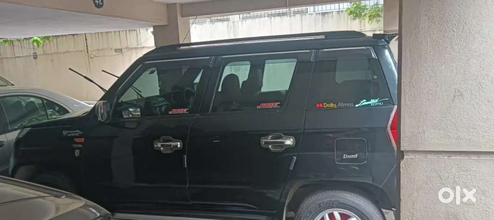 Mahendra Tuv 300