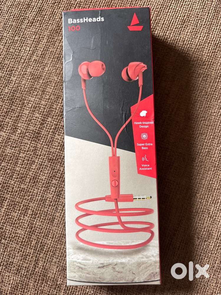 Boat wired in-ear headphone BassHeads100, 3.5 mm Jack with carry pouch