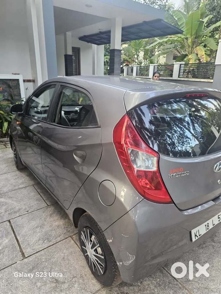 Hyundai Eon Magna 2012