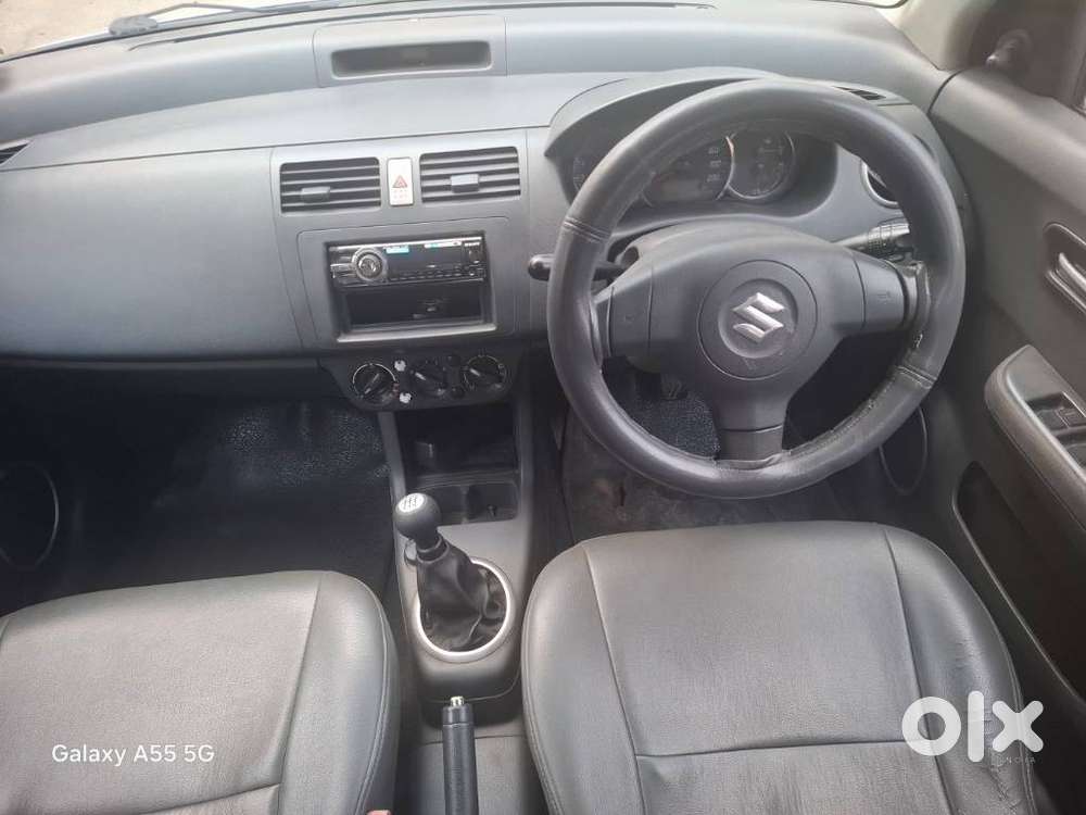 Maruti Suzuki Swift Vxi 1.2 Abs Bs-iv, 2009, Petrol