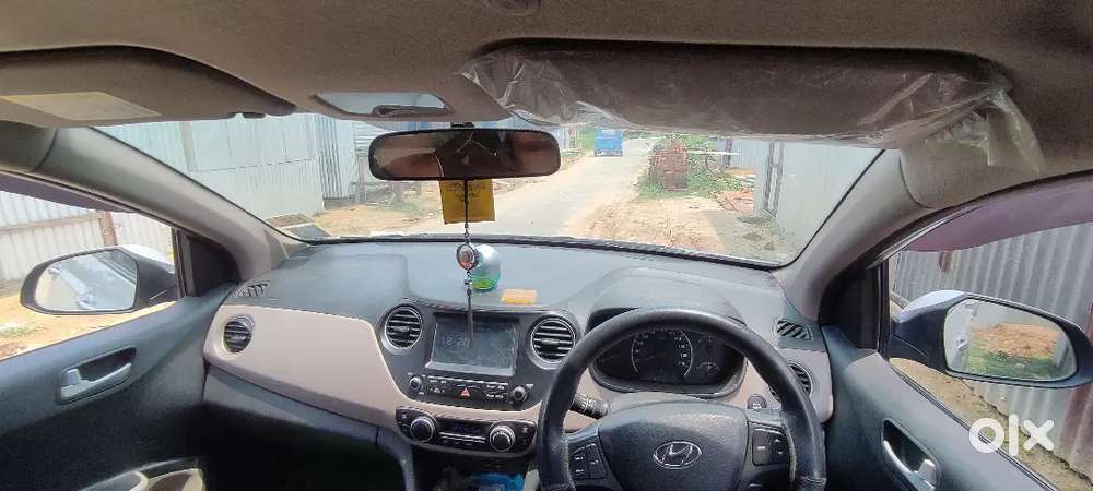 Hyundai Grand I10 2017 Petrol 42887 Km Driven