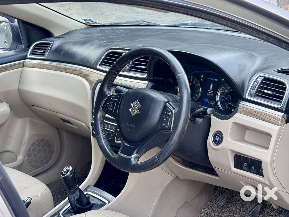 Maruti Suzuki Ciaz 1.5 Alpha Shvs Mt, 2021, Petrol