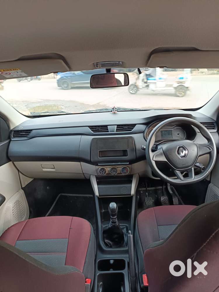 Renault Triber 1.0 Rxe, 2020, Petrol