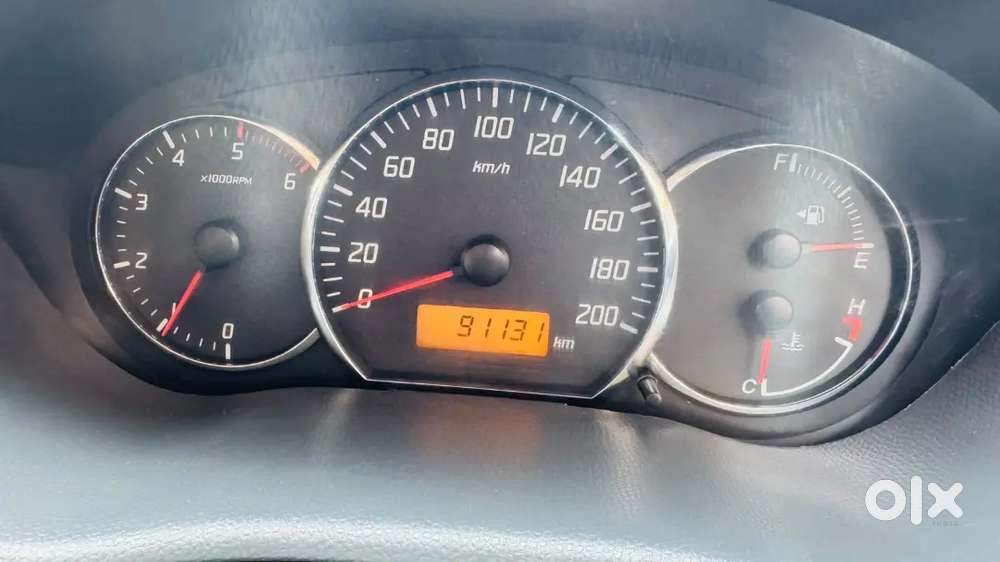 Maruti Suzuki Dzire 2011