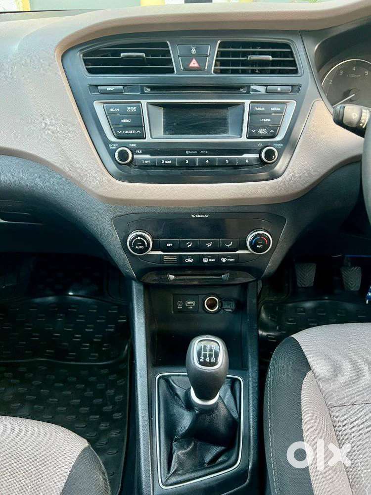 Hyundai I20 Sportz Plus, 2014, Petrol