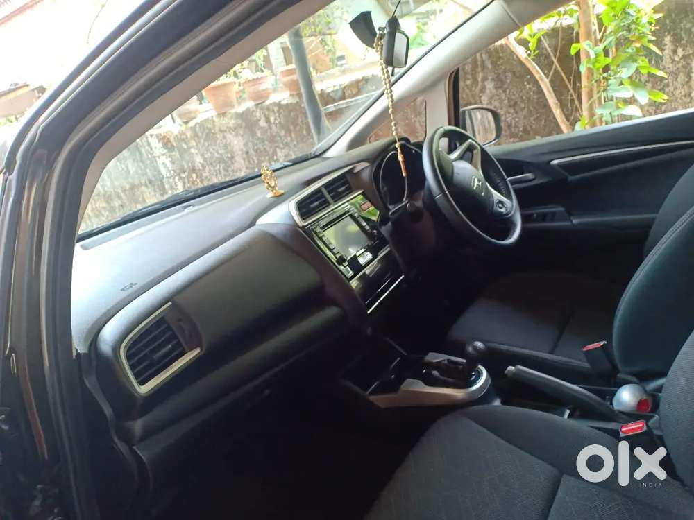 Honda Jazz Vx Cvt 2016