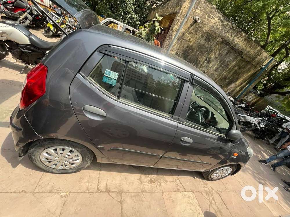 Hyundai I10 2015 Cng & Hybrids 70000 Km Driven