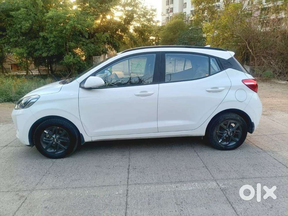 Hyundai Grand I10 Nios Sportz 1.2 At, 2022, Petrol