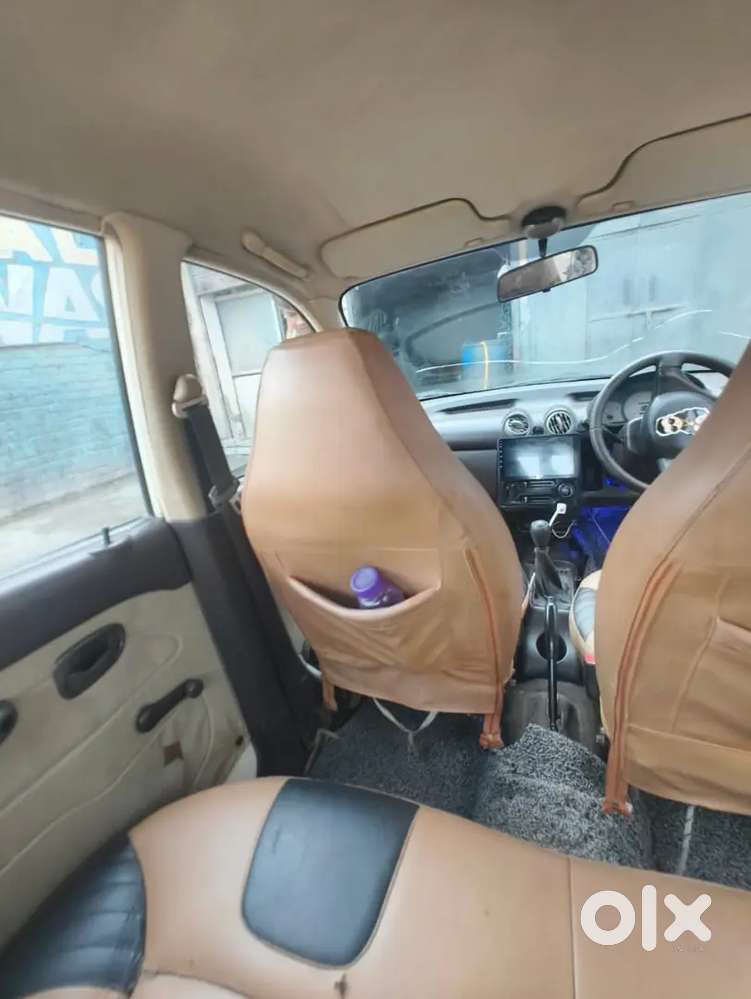 Hyundai Santro Magna 2012