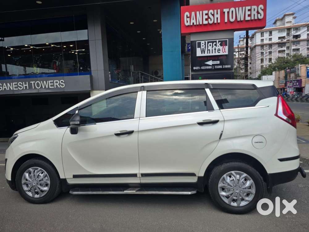 Mahindra Marazzo M2, 2018, Diesel