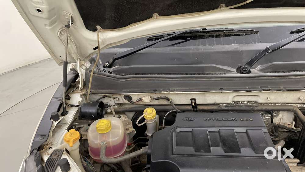 Mahindra Kuv 100 2016-2017 Mfalcon G80 K8, 2016, Petrol