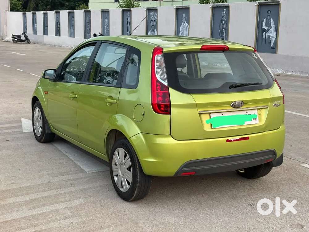 Ford Figo Petrol 2010