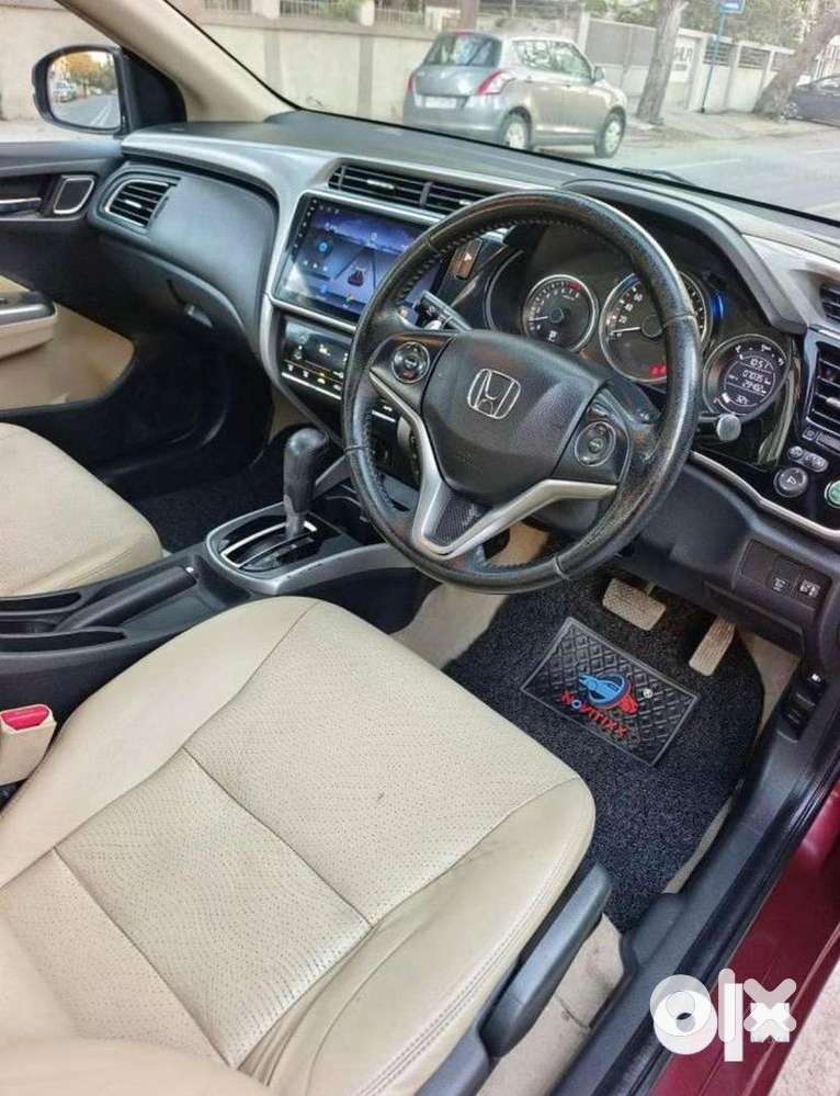 Honda Automatic Petrol 2018 With Sunroof