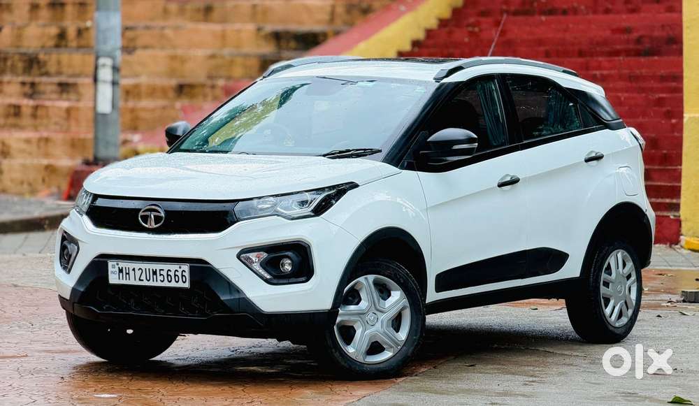 Tata Nexon 1.2 Revotron Xm (s), 2022, Petrol