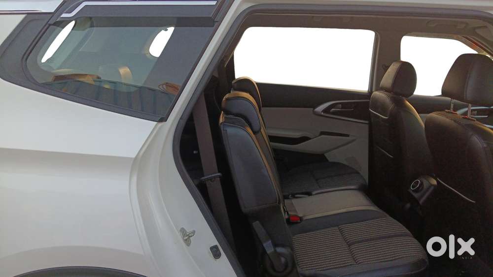 Kia Carens 1.5 Prestige 7 Str, 2023, Petrol