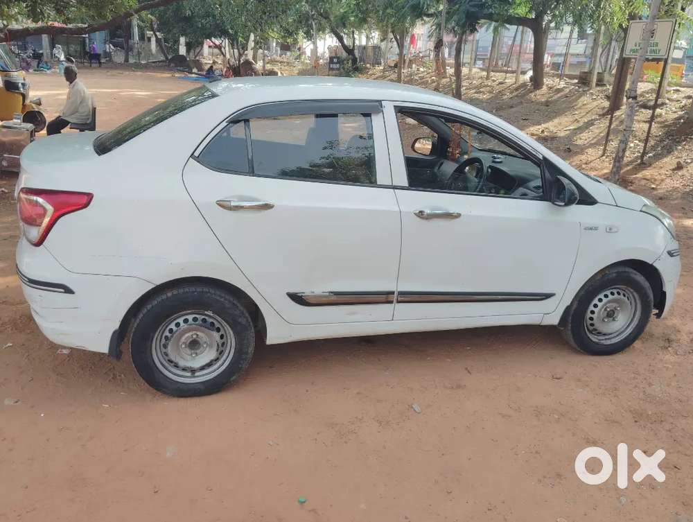 2nd Owner Hyundai Xcent 2017 Diesel Manual