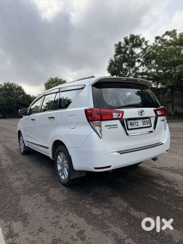 Toyota Innova Crysta 2.4 G Mt 8s, 2018, Diesel