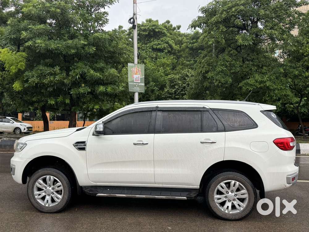 Ford Endeavour 2.2 Titanium 4x2 Mt, 2020, Diesel