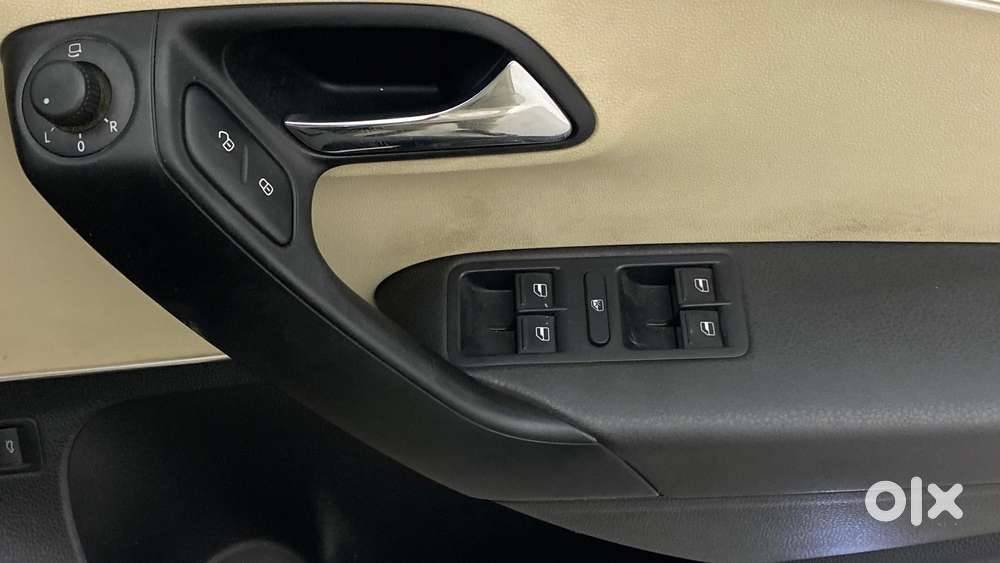 Skoda Rapid 1.0 Style At, 2021, Petrol