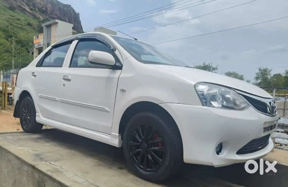 Toyota Etios 2012 Diesel Well Maintained Topend Model Vxd