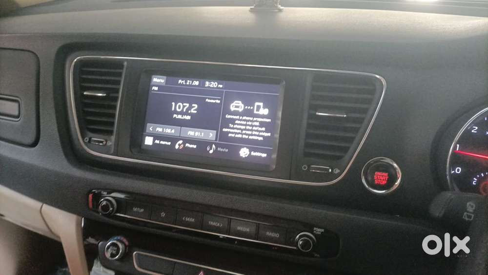 Kia Carnival Petrol 2021