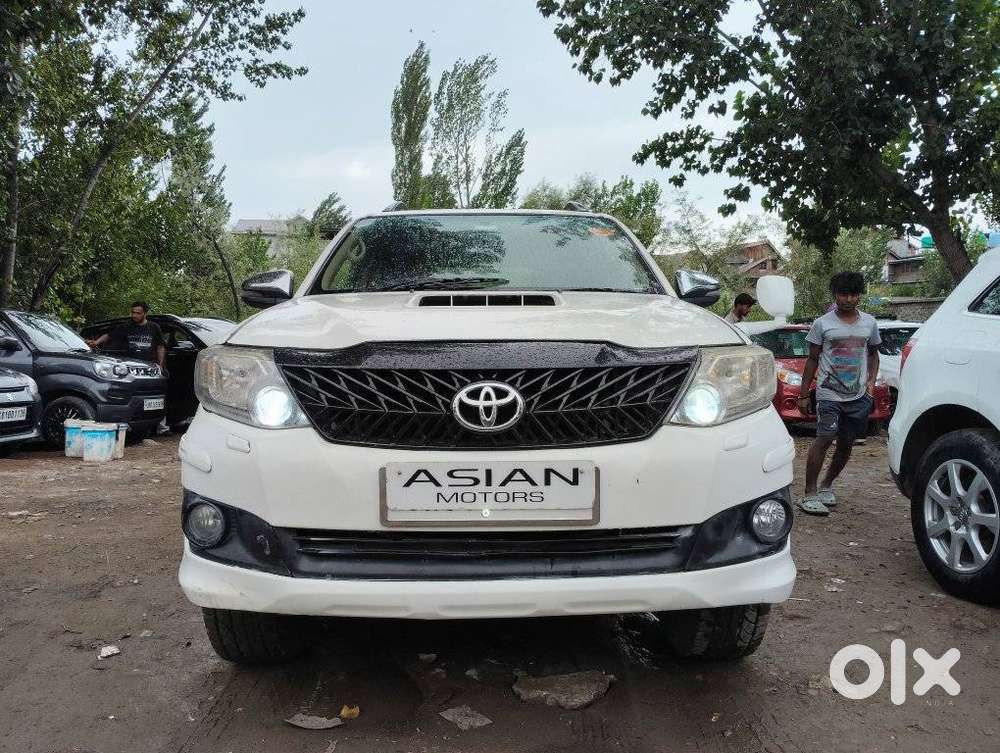 Toyota Fortuner 4x4 Mt, 2013, Diesel
