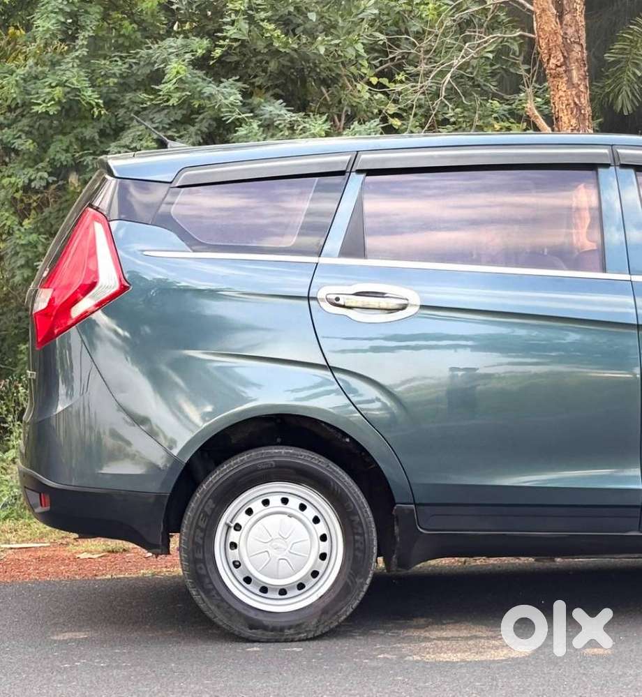 Mahindra Marazzo M2, 2019, Diesel