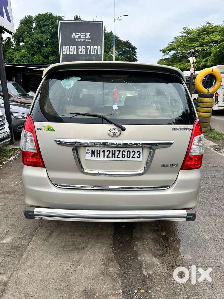 Toyota Innova 2.5 Vx (diesel) 8 Seater Bs Iv, 2012, Diesel