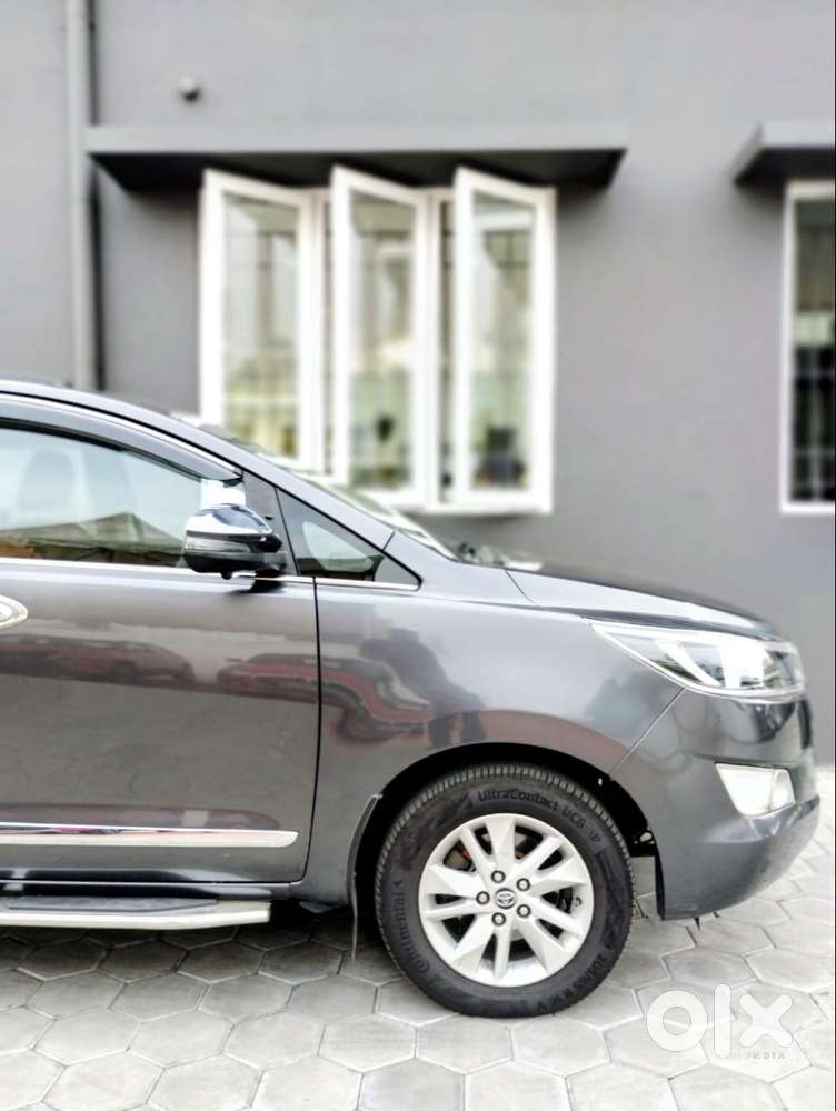 Toyota Innova Crysta 2018 Diesel 135000 Km Driven