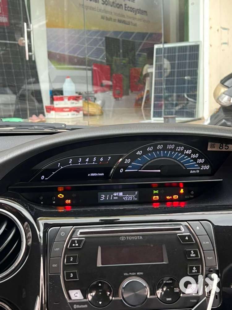 Toyota Etios Liva 2017 Petrol Well Maintained