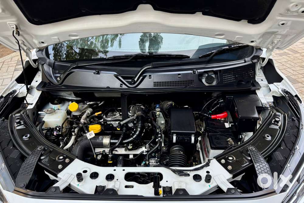 Nissan Magnite 1.0 Xv Premium Turbo Dual Tone, 2022, Petrol