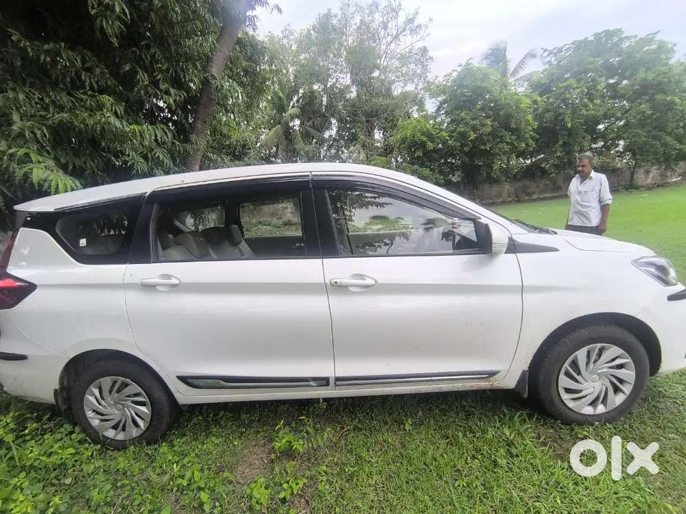 Maruti Suzuki Ertiga Vxi 2026