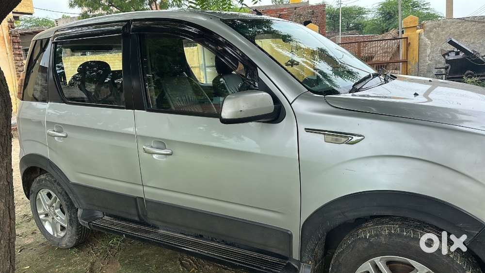 Mahindra Nuvosport 2016 Diesel 60350 Km Driven