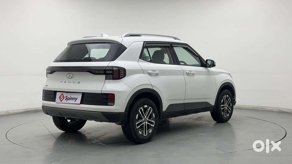 Hyundai Venue Sx, 2024, Petrol