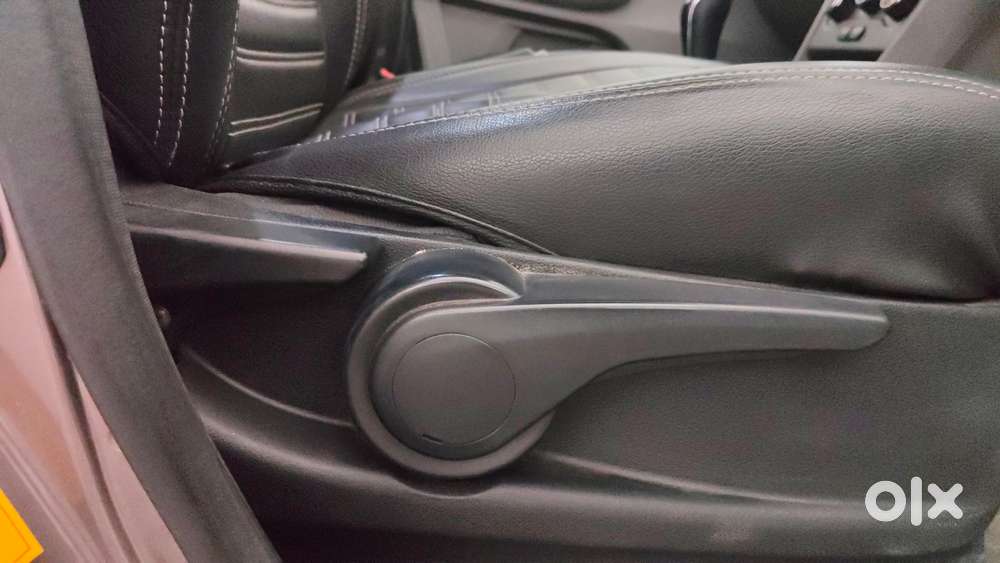 Tata Tiago 1.2 Revotron Xz, 2017, Petrol