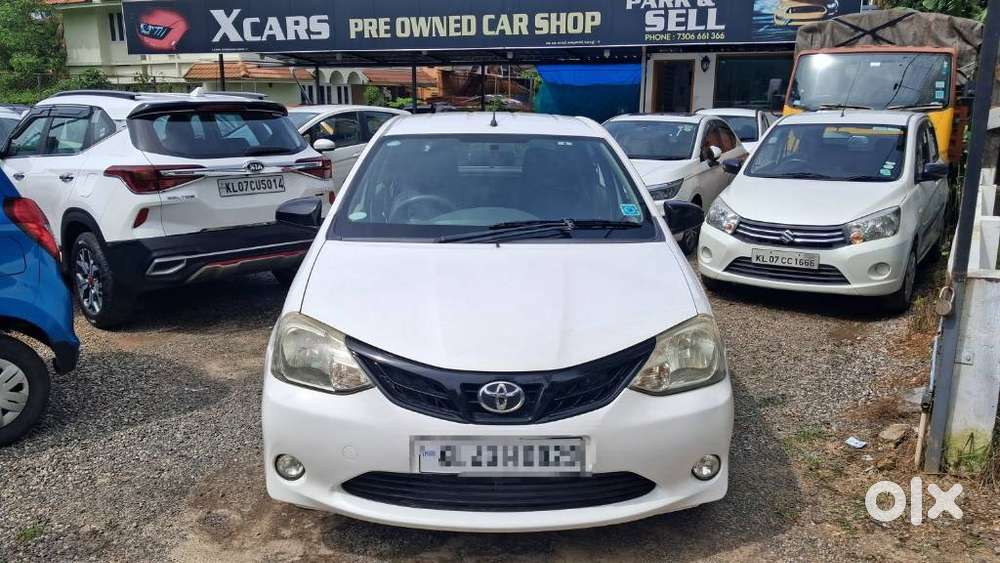Toyota Etios Liva 1.2 G, 2015, Petrol