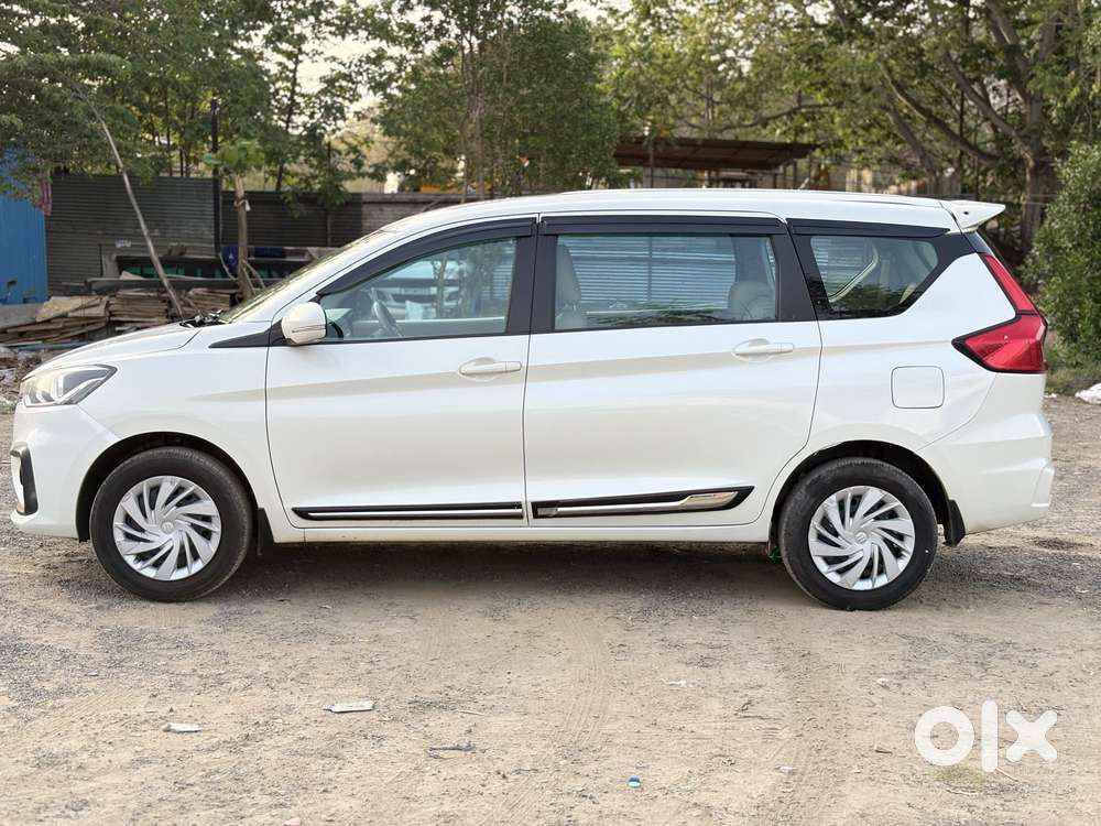 Maruti Suzuki Ertiga 2022-2023 Vxi Cng, 2019, Cng & Hybrids
