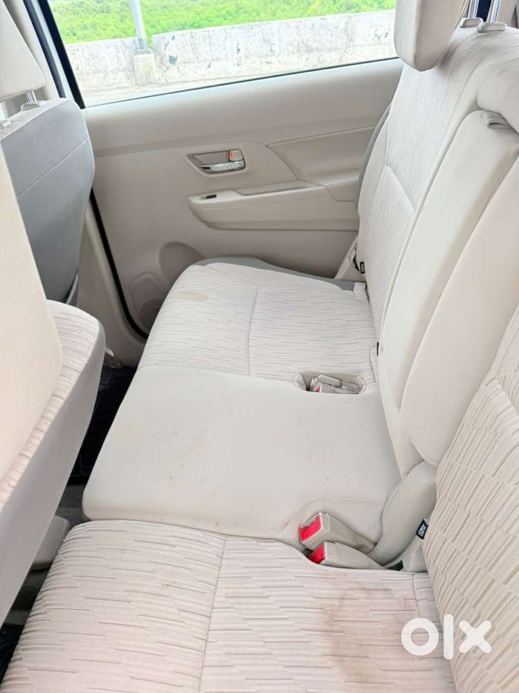Maruti Suzuki Ertiga 2022 Cng & Hybrids Well Maintained