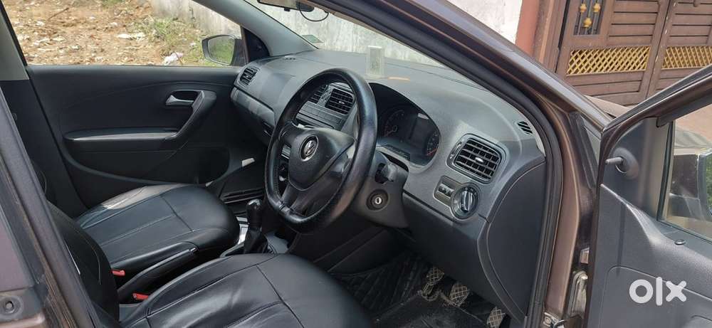 Volkswagen Polo 2017 Year