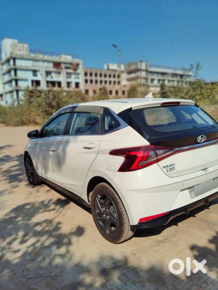 Hyundai I20 Sportz 1.2 Ivt Dual Tone, 2021, Petrol