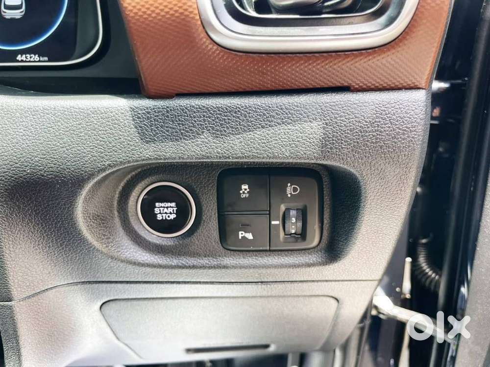 Hyundai Alcazar 1.5 Signature (o) Diesel At 7 Str, 2022, Diesel