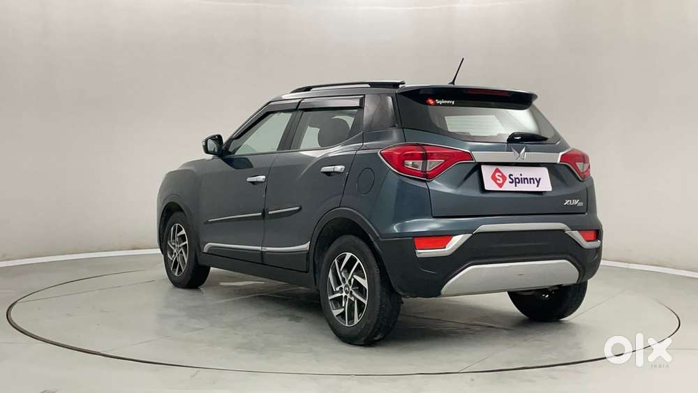 Mahindra Xuv300 W8 (o) 1.5 Diesel Amt, 2023, Diesel