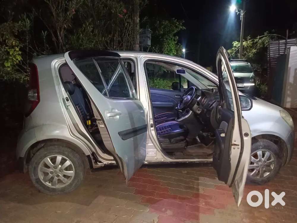 Maruti Ritz Zxi 2011 Top Model Petrol
