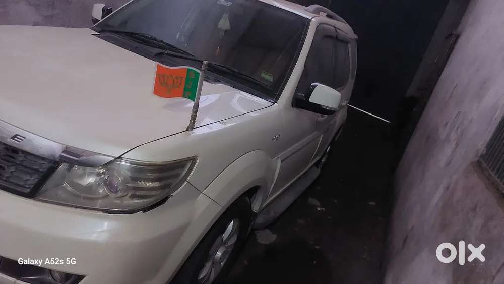Tata Safari Storme 2018 Variant