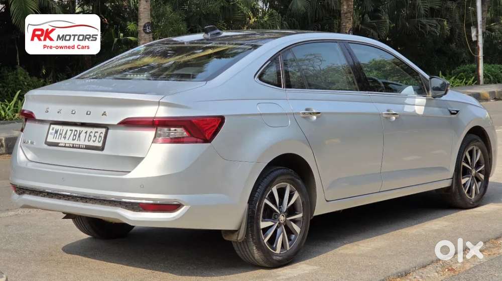 Skoda Slavia Style 1.0l Tsi At, 2023, Petrol