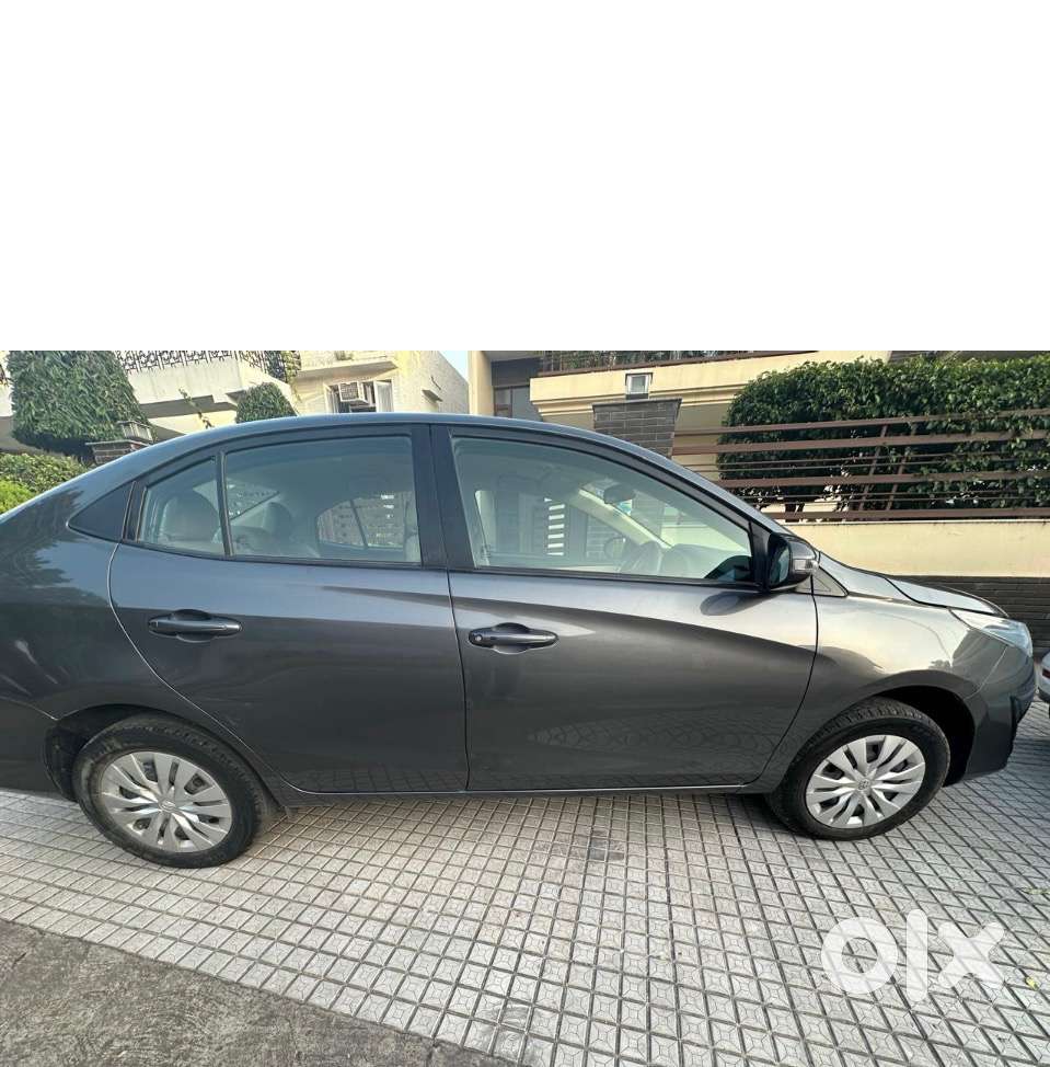 Toyota Yaris Hatchback 1998
