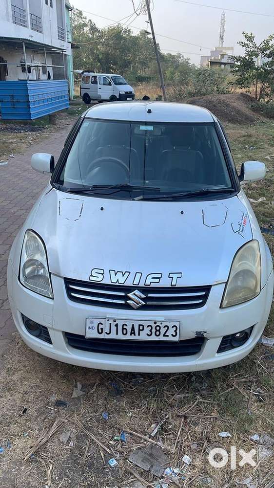 Maruti Suzuki Swift Dzire 2011 Cng