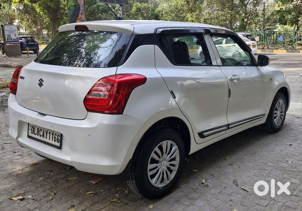 Maruti Suzuki Swift Lxi Optional-o, 2019, Petrol