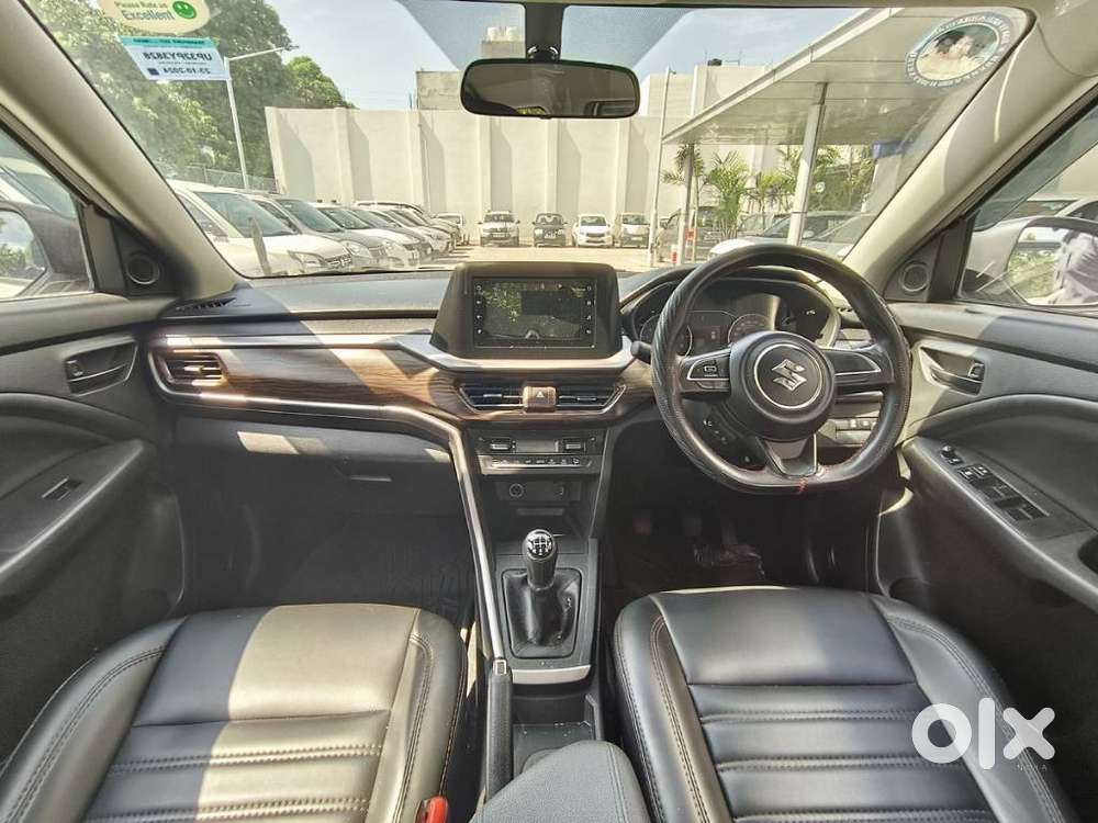 Maruti Suzuki Brezza 1.5 Vxi Smart Hybrid, 2024, Petrol